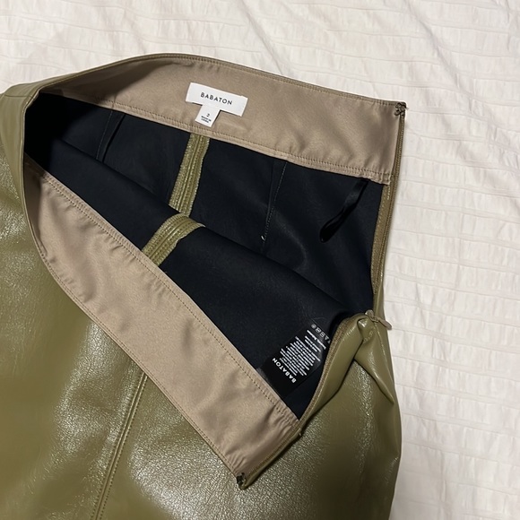 Aritzia Babaton Fen Green Skirt Set - Picture 6 of 14